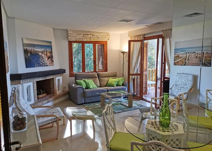 Nueva Andalucia - Penthouse Apartment Marbella